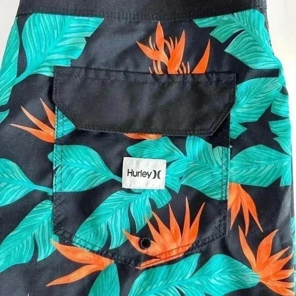 Hurley Hawaiian Flower Men's Swim Trunks Size 32 Floral Board Shorts Pocket